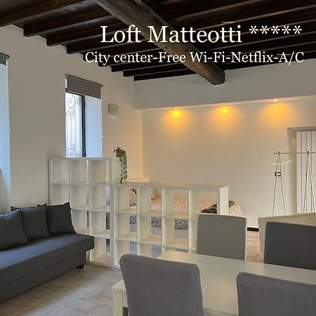 Loft Matteotti - Studio In Centro Busto Arsizio Exterior photo