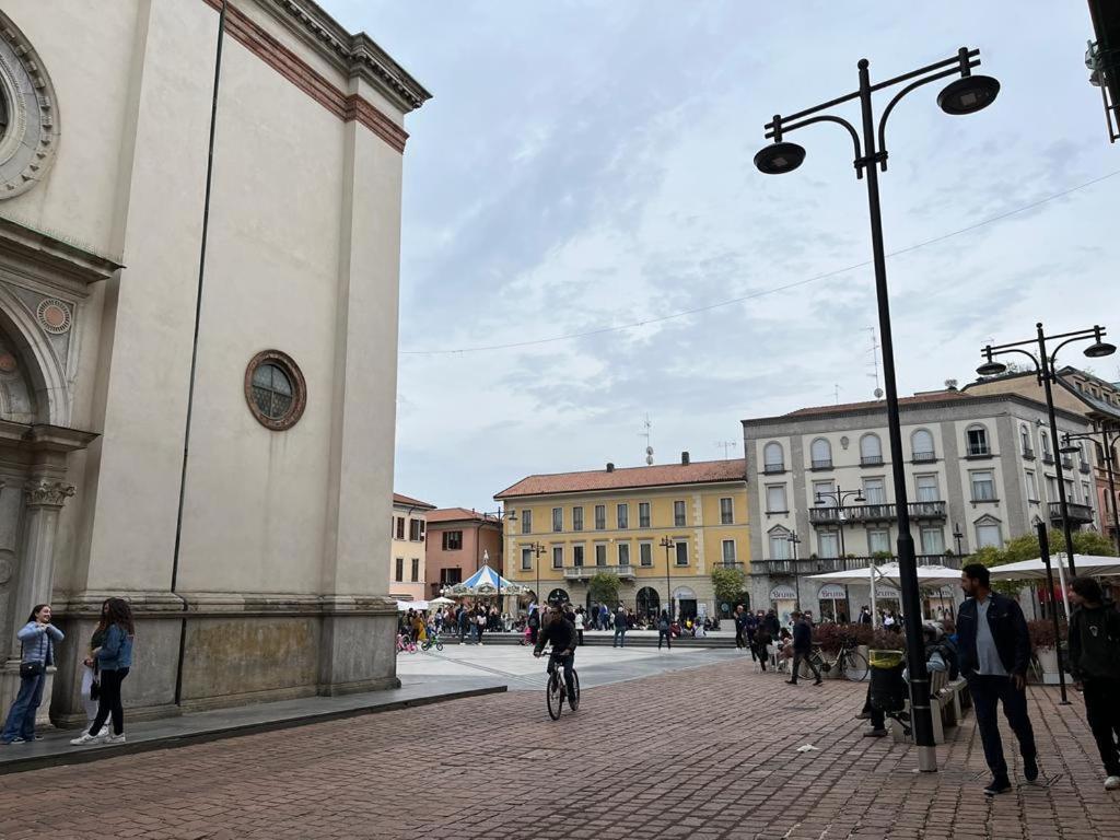 Loft Matteotti - Studio In Centro Busto Arsizio Exterior photo