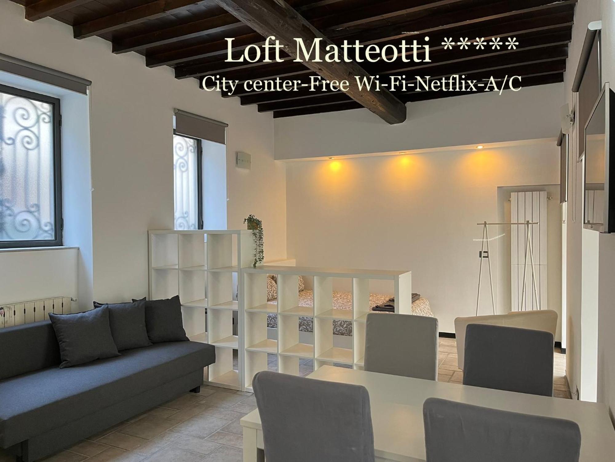 Loft Matteotti - Studio In Centro Busto Arsizio Exterior photo